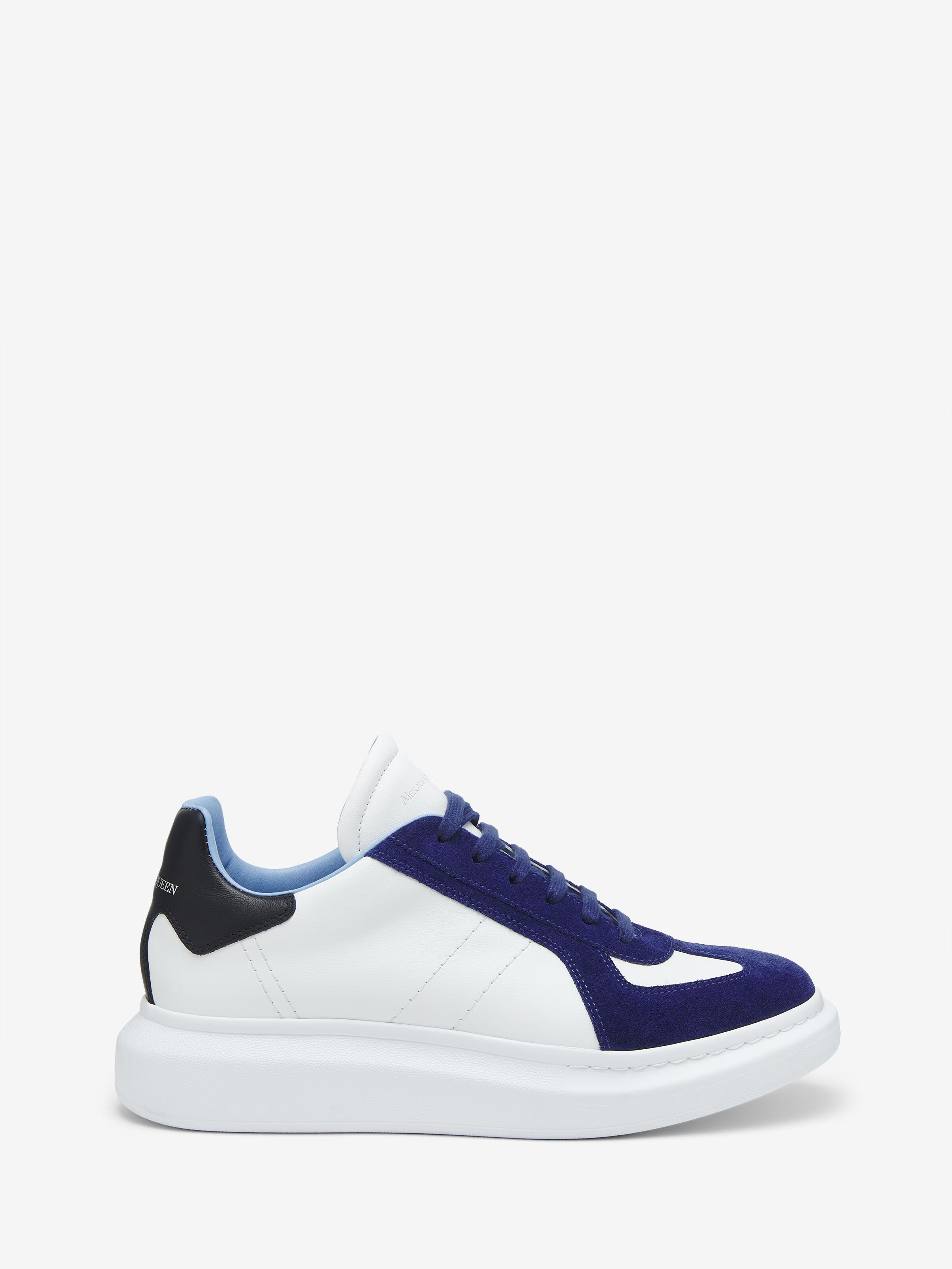 Men's Oversized Retro Sneaker in White/Blue