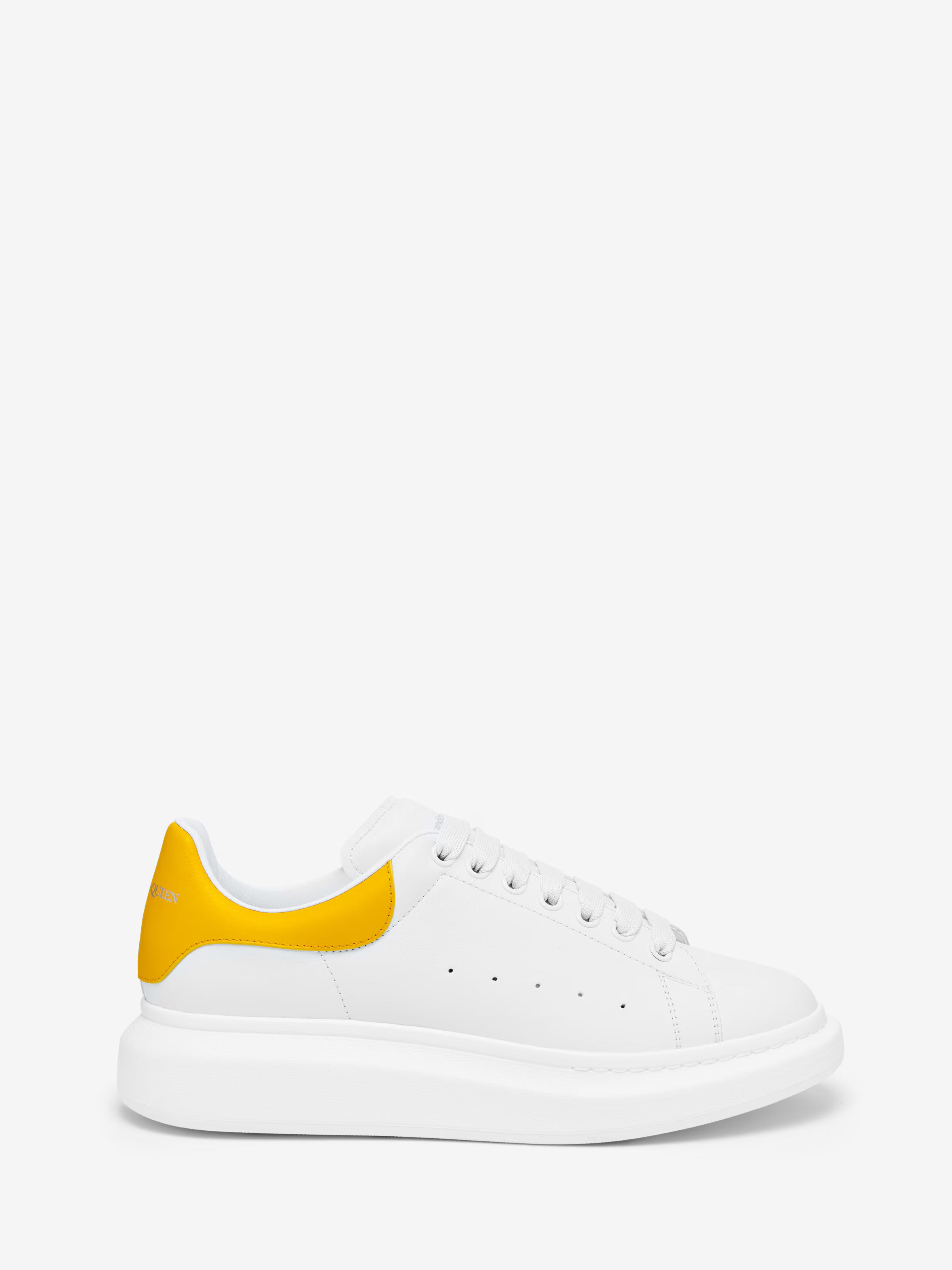 Men's Oversized Sneaker in WHITE/YELLOW