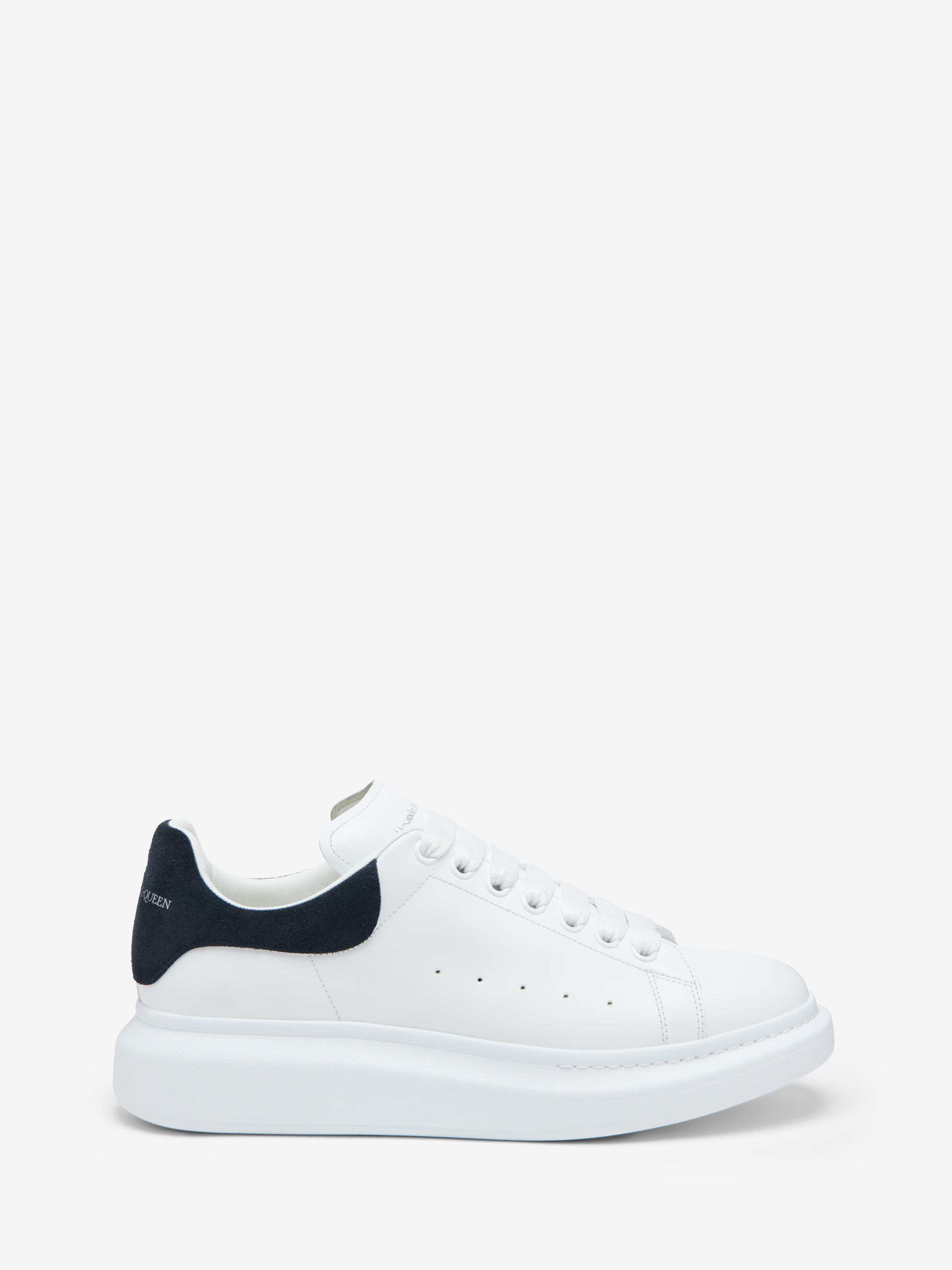 Men's Oversized Sneaker in White/Blue Grey