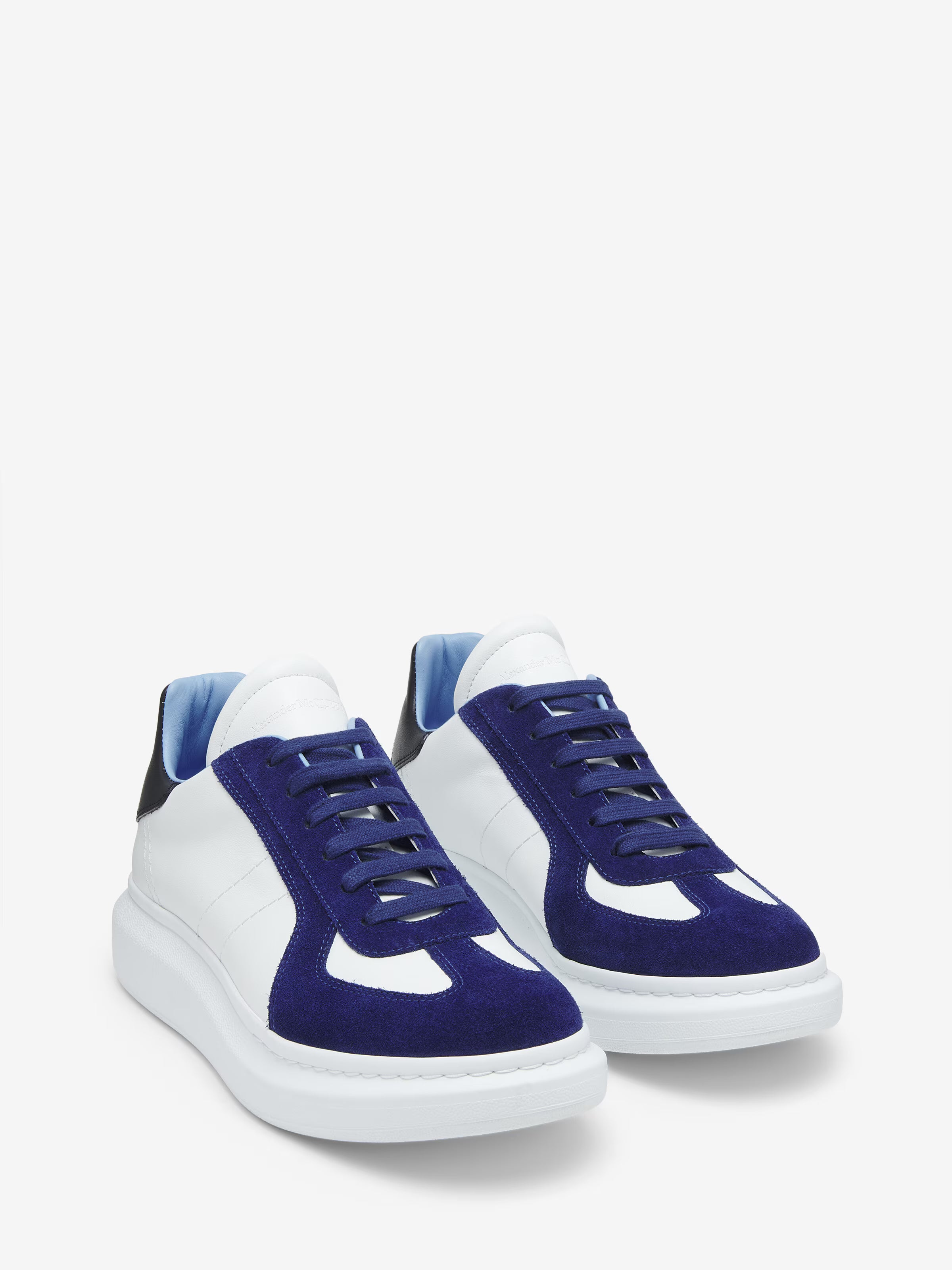 Men's Oversized Retro Sneaker in White/Blue