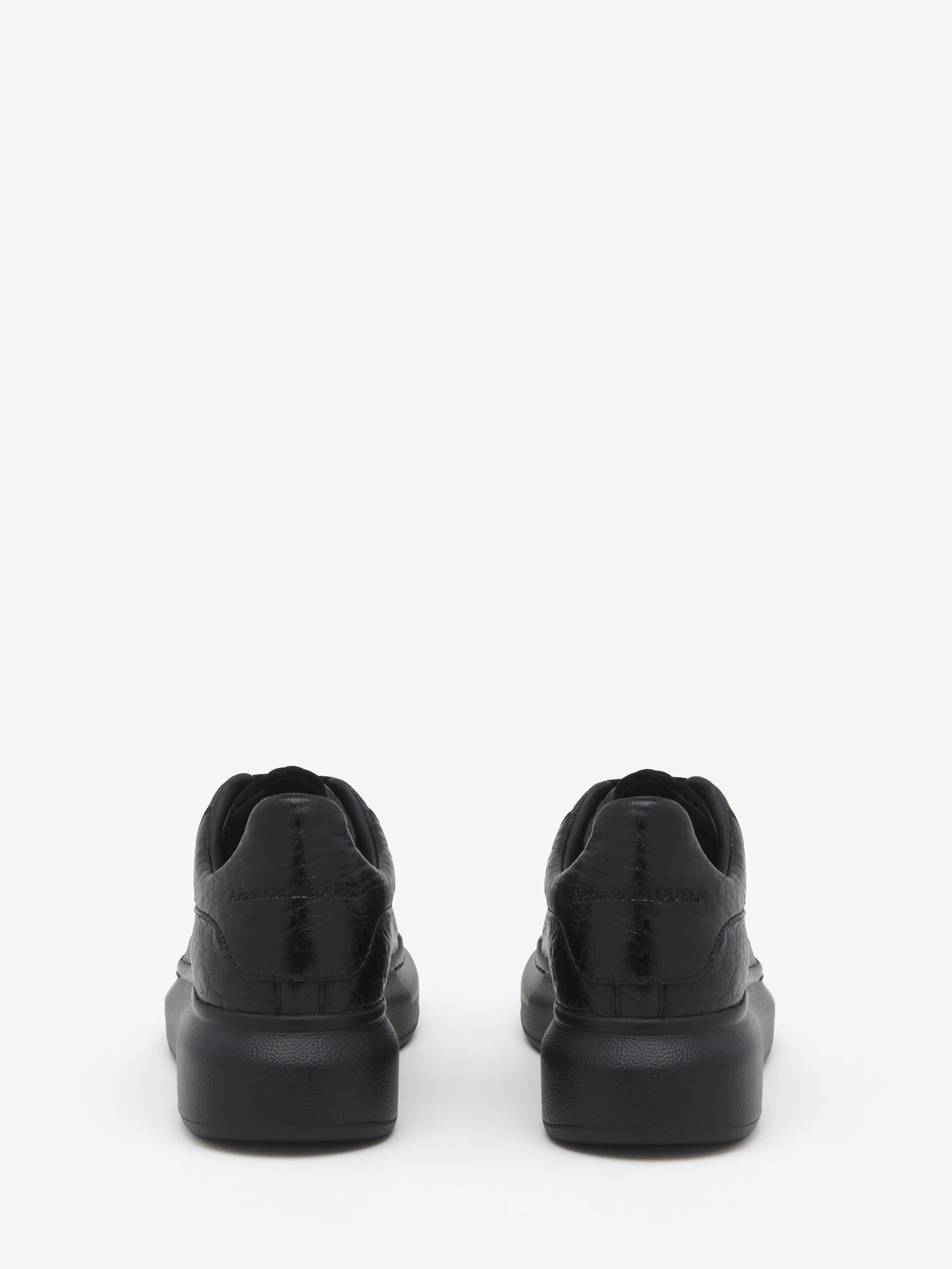 Women's Oversized Sneaker in Black